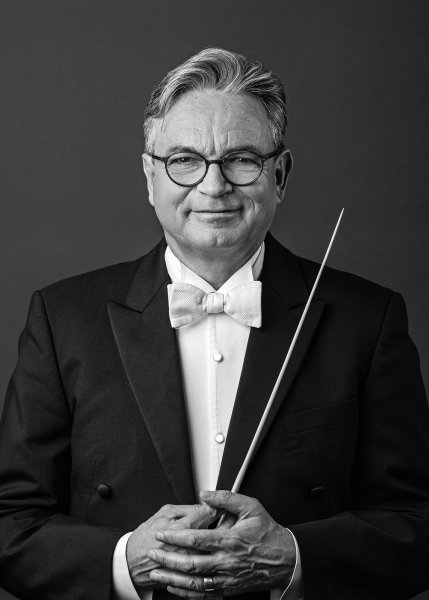 Opernintendant Prof. Ulf Schirmer